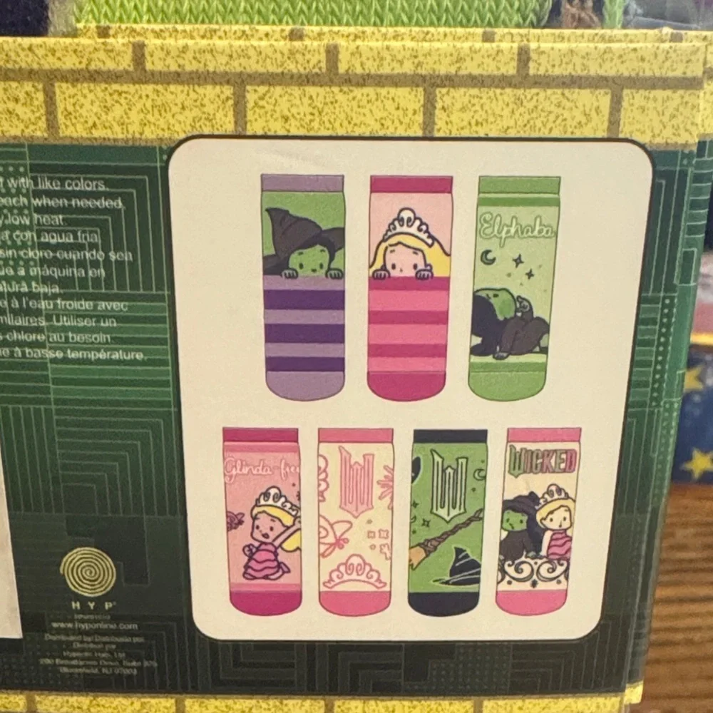 Wicked 7 Days of Comfy Socks Set